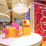 玩转个性巧思 加乘缤纷奇遇  宝格丽悦享盛典快闪店于中免集团三亚国际免税城盛大开幕  BVLGARI ALLEGRA MAXI SHELLEY WORLDWIDE PREMIERE LAUNCH  庆祝宝格丽悦享盛典系列丝巾全球首发