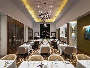 P:\Sales_and_Marketing\PR\The St. Regis Macao\Press Release\2021\F&B\Festive Offer\Photos\The Dining Room at The Manor.jpg