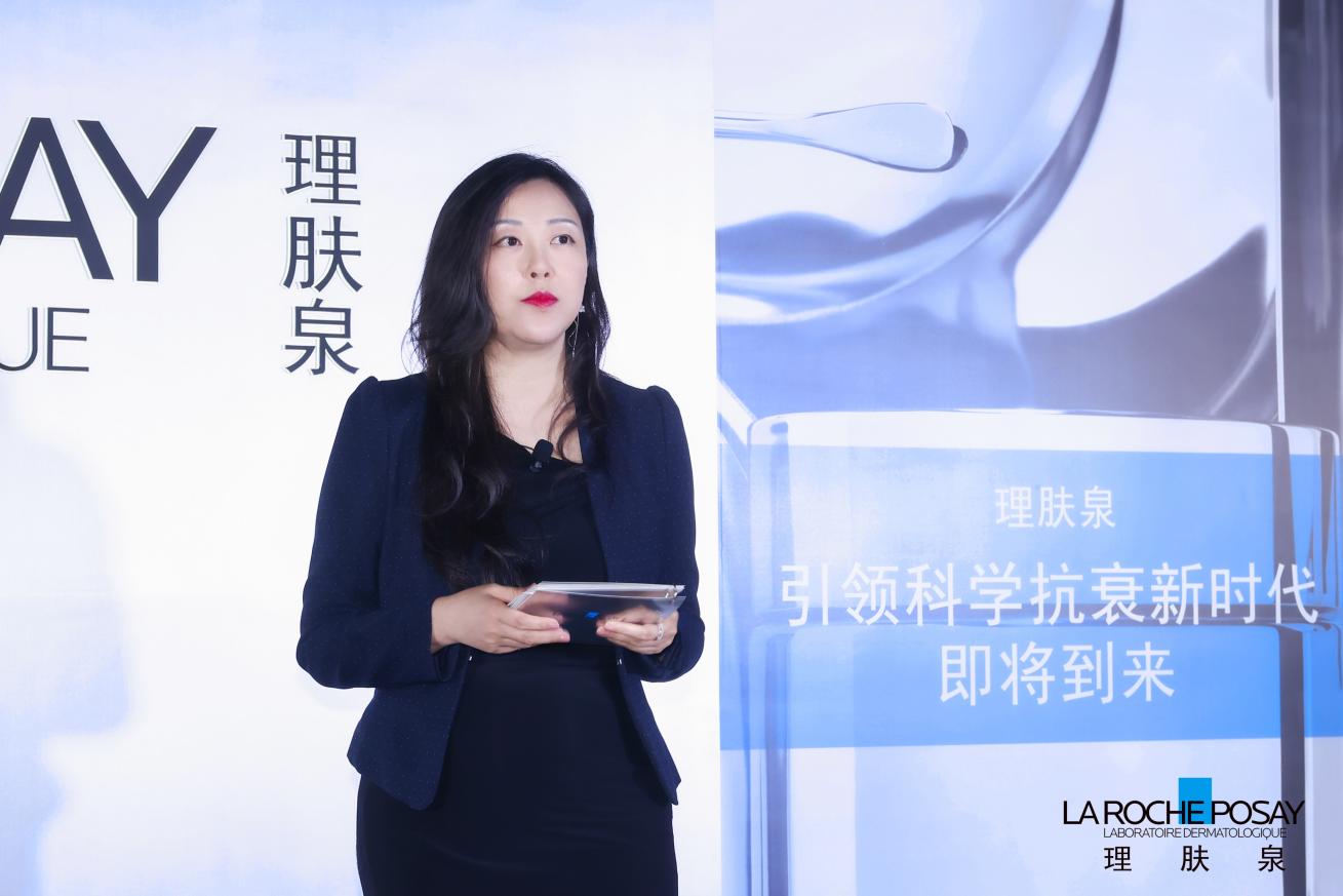 皮肤学专家，欧莱雅集团研发与创新中心、再生美容研究部副总裁 ZHENG QIAN博士