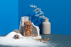 加州巴旦木为冬季滑雪新风尚全方位护航