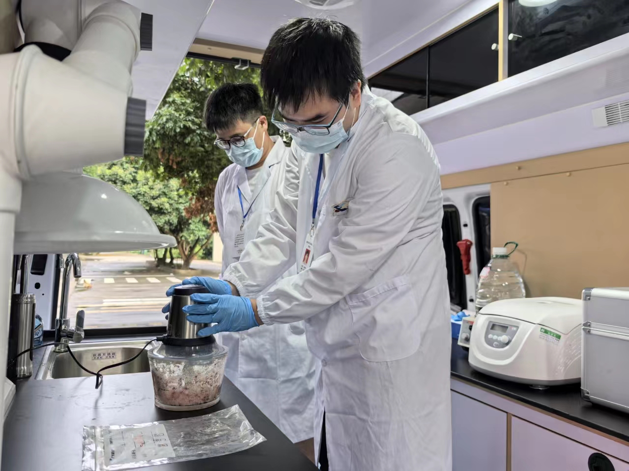 A group of people in lab coats and masks AI-generated content may be incorrect.
