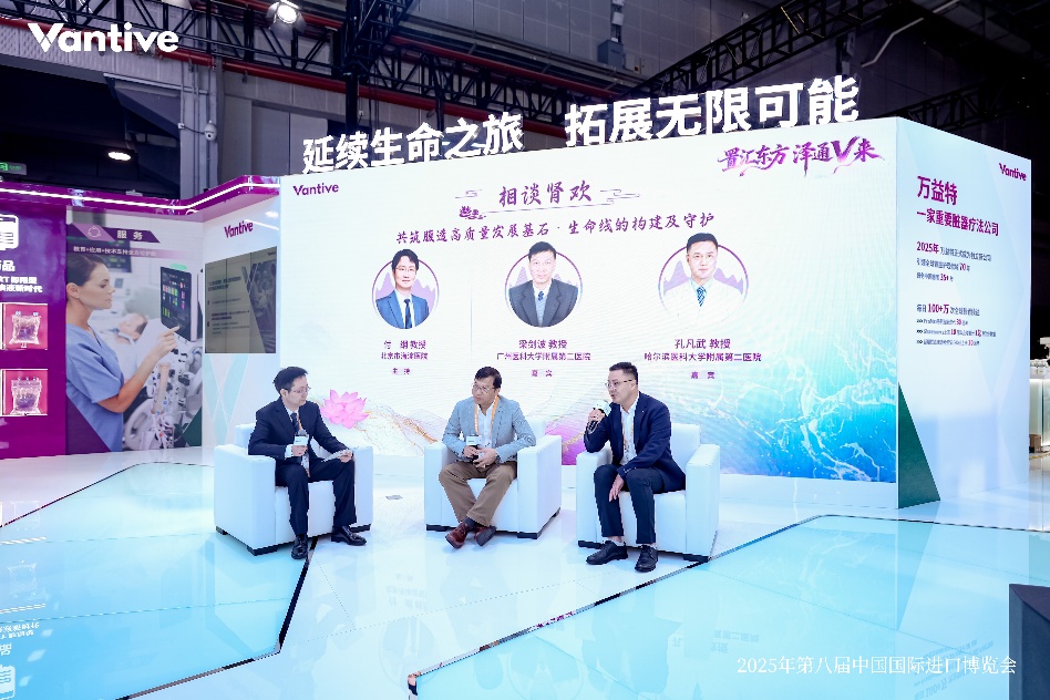 人们在看台上的人在商店里

AI 生成的内容可能不正确。