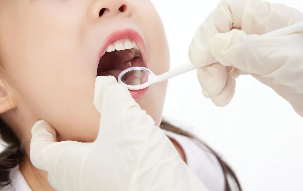 警惕孩子口腔健康隐患！植得口腔田月华医生提醒家长关注这三大问题