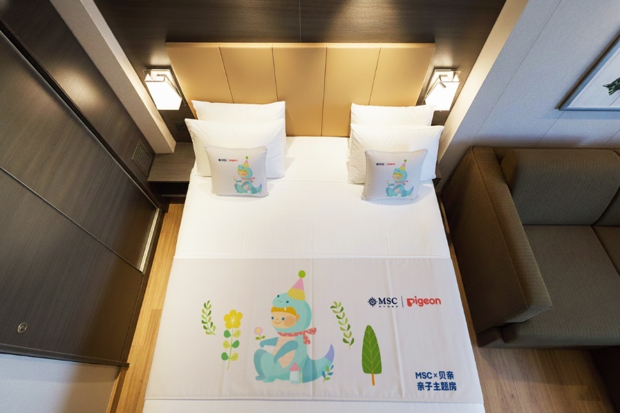 房间的摆设布局 AI 生成的内容可能不正确。