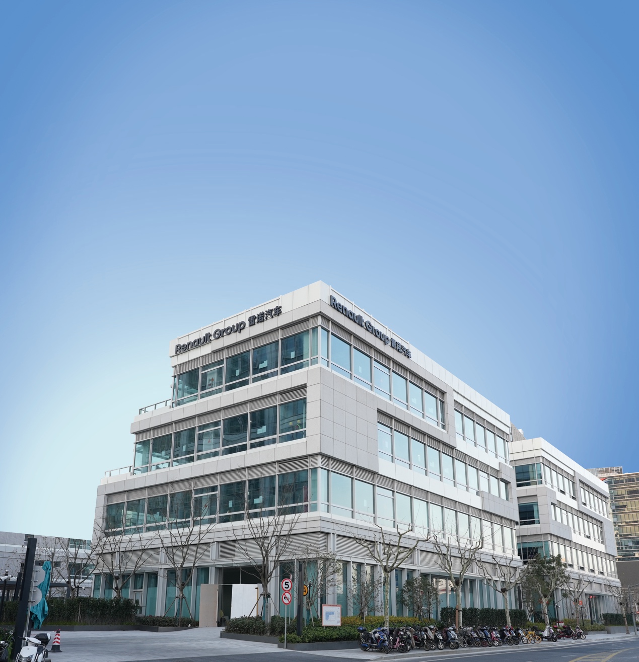 一張含有 戶外, 天空, 建築, 混合用途 的圖片

AI 產生的內容可能不正確。