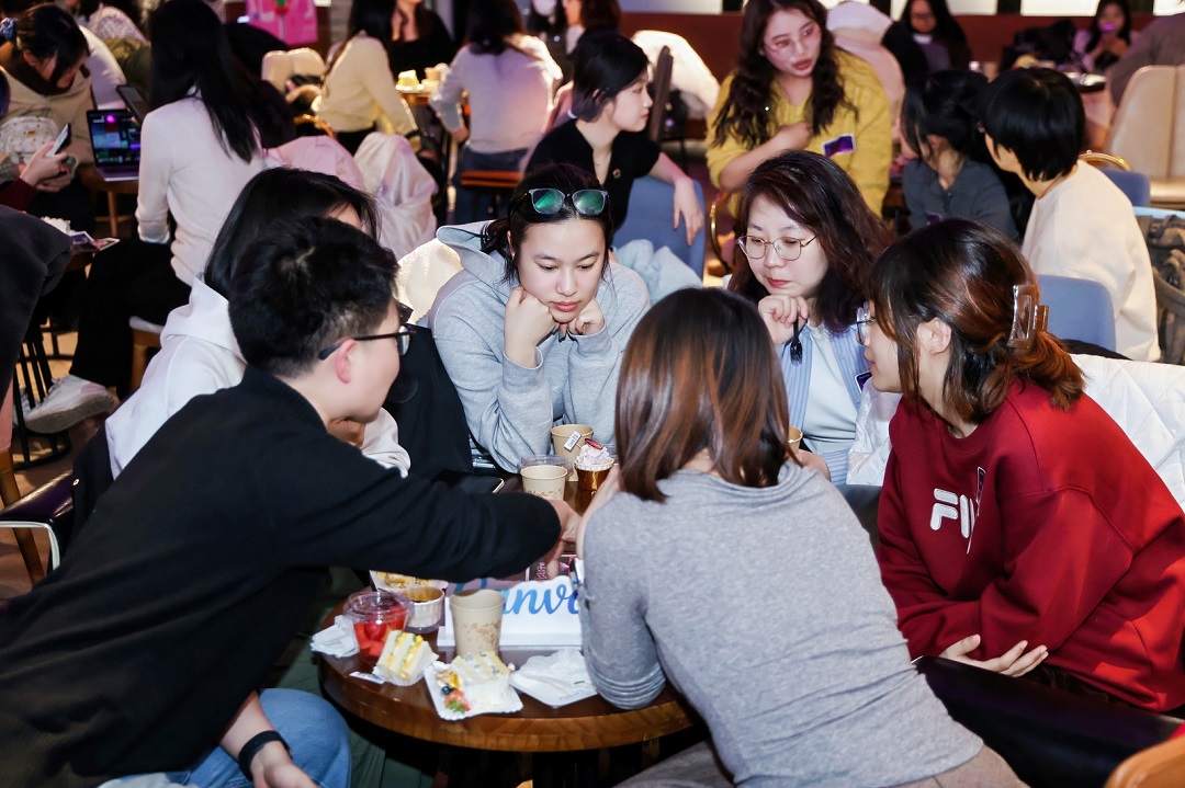 Canva可画举办“创作夜校”，用设计为成长“增值”