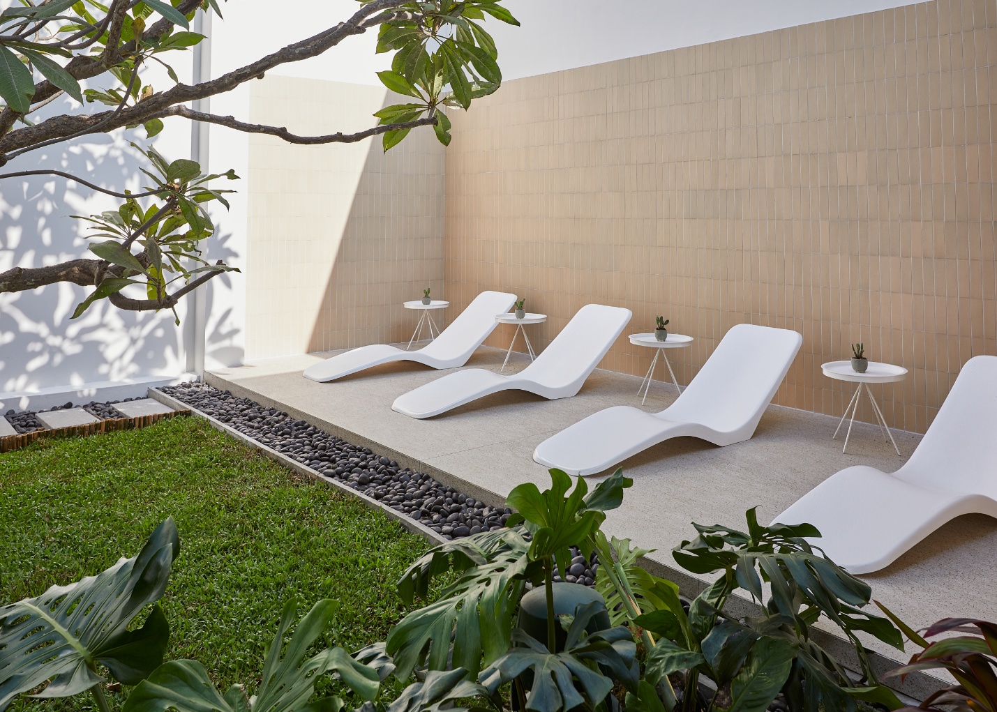 The Standard, Hua Hin 度假酒店推出 Playful Wellness 康体概念