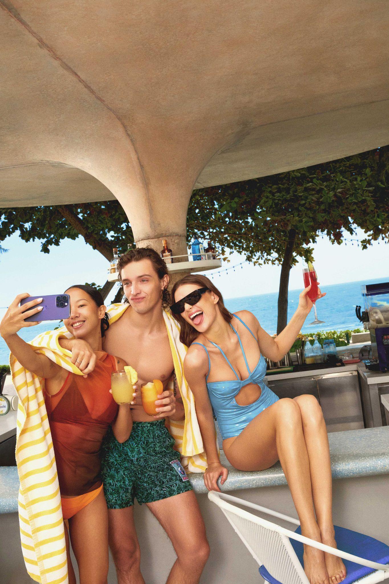 泼水节，燥起来：Kolour 回归 The Standard, Hua Hin 度假酒店